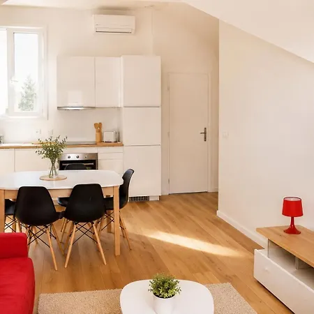 Apartman A 100 M De La Climatise *